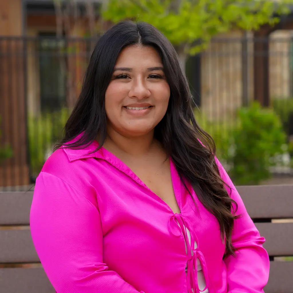 Cassandra Flores